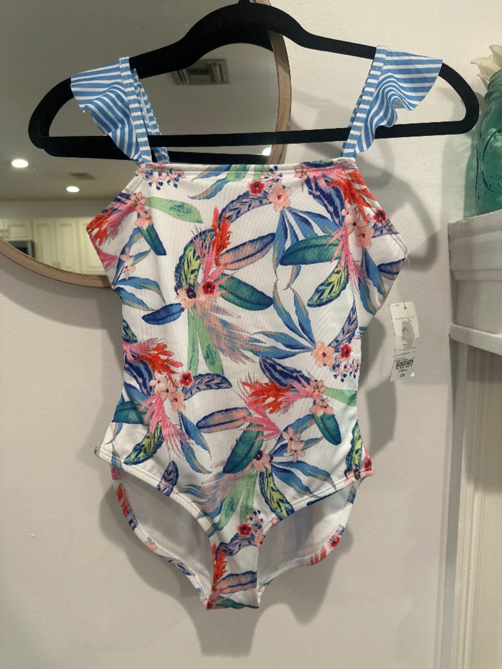 NWT Outdoor Oasis Tropical Floral One-Piece Swimsuit XS
